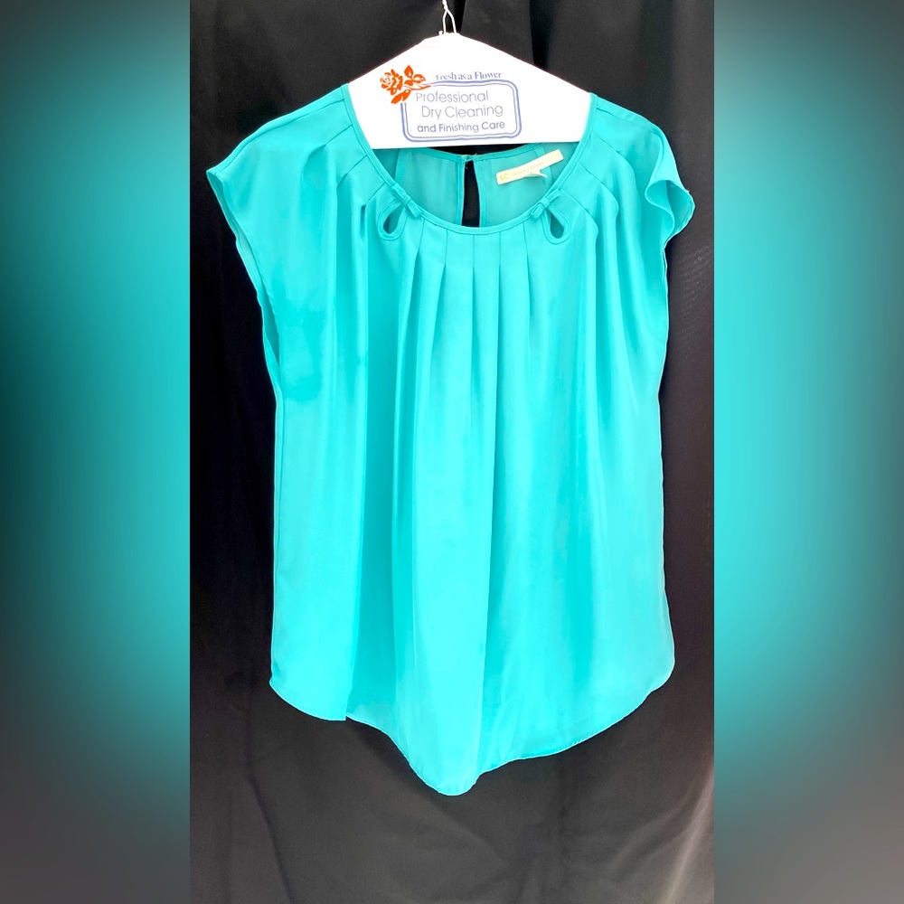 Woman’s blouse